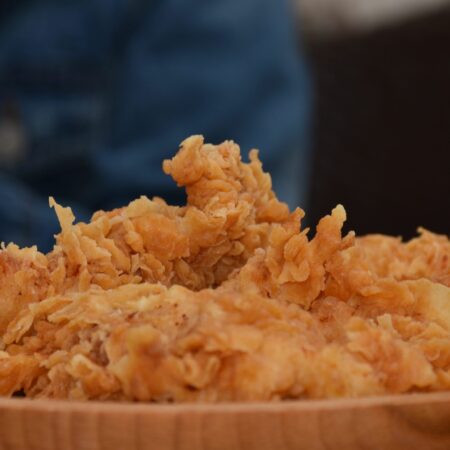 8 Crispy strips   (*fasii de piept de pui crocante)