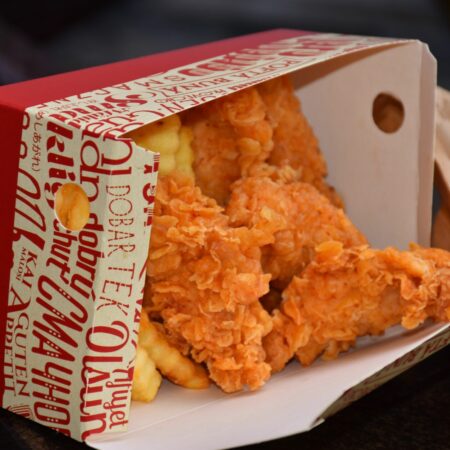 Meniu 5 Crispy strips    (fasii de pui crocante)